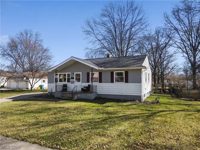 4003 Kenneth Road, Stow, OH 44224