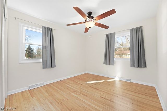 4003 Kenneth Road, Stow, OH 44224