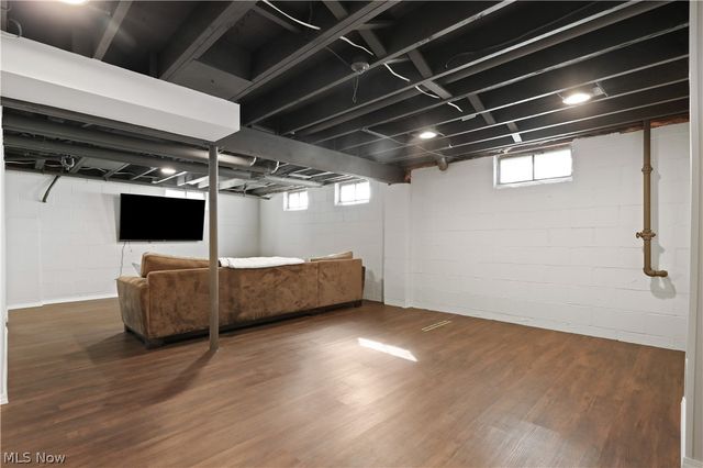 4003 Kenneth Road, Stow, OH 44224