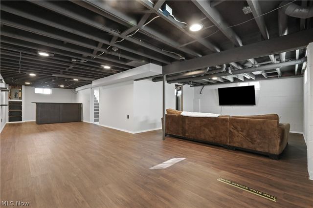 4003 Kenneth Road, Stow, OH 44224