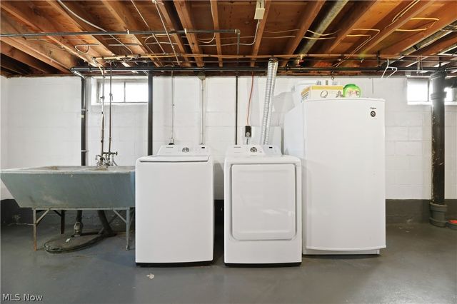 4003 Kenneth Road, Stow, OH 44224