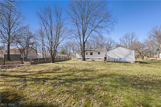 4003 Kenneth Road, Stow, OH 44224