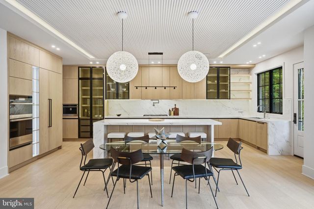 1303 ELSINORE AVE, Mclean, VA 22102