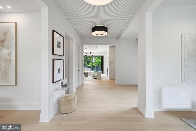 1303 ELSINORE AVE, Mclean, VA 22102
