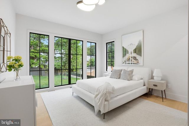 1303 ELSINORE AVE, Mclean, VA 22102