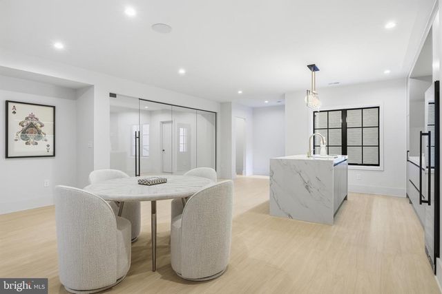 1303 ELSINORE AVE, Mclean, VA 22102