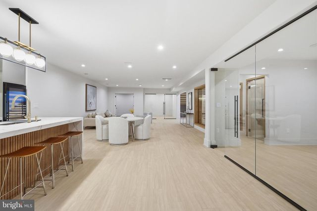 1303 ELSINORE AVE, Mclean, VA 22102