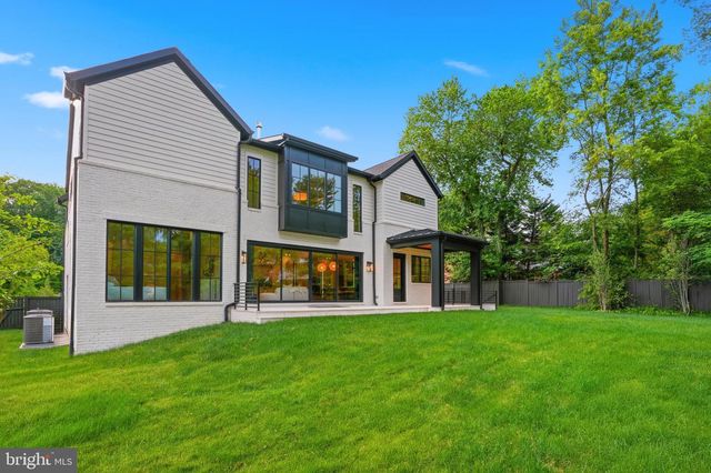 1303 ELSINORE AVE, Mclean, VA 22102