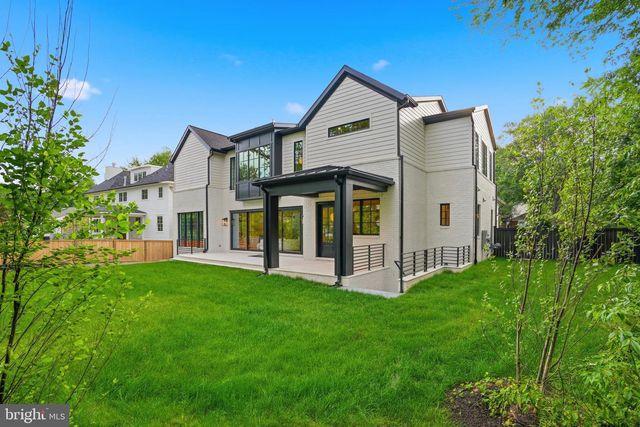 1303 ELSINORE AVE, Mclean, VA 22102