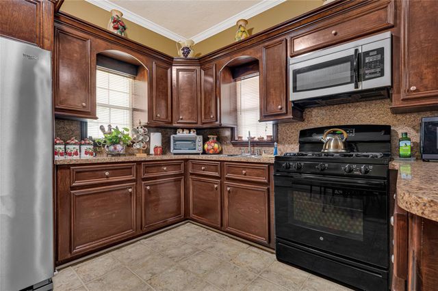 230 Lenox Street, Houston, TX 77011