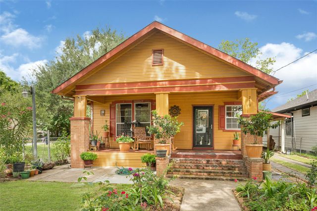 230 Lenox Street, Houston, TX 77011