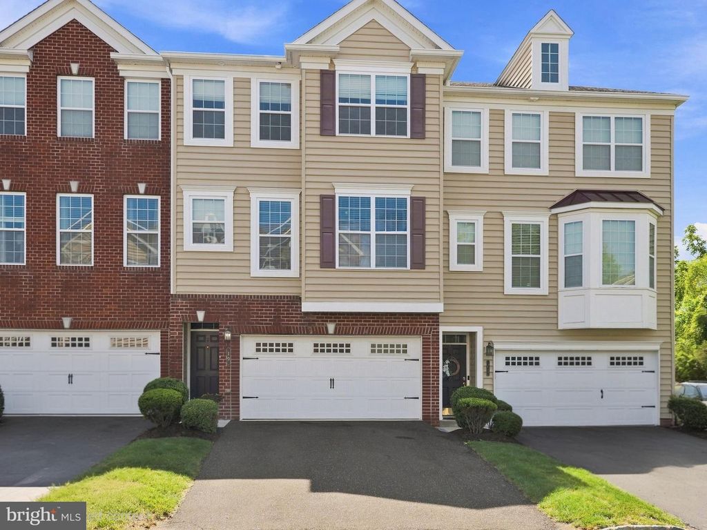 19 ROSY RIDGE CT, TELFORD, PA 18969 — photo 2