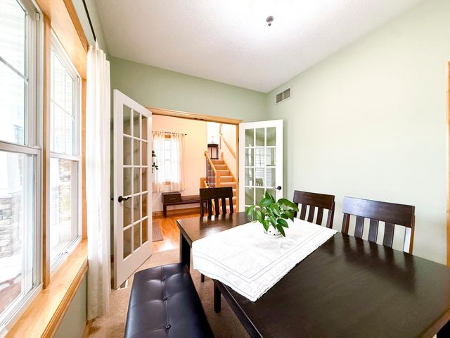 3655 Stone Point Drive NE, Rochester, MN 55906