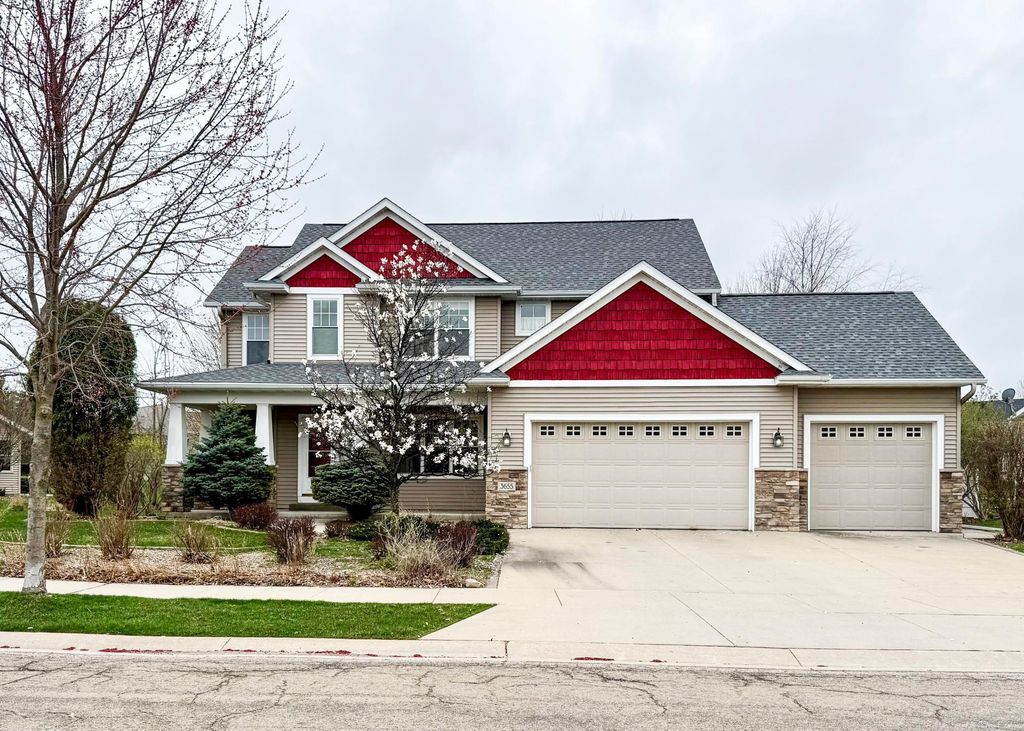 3655 Stone Point Drive NE, Rochester, MN 55906