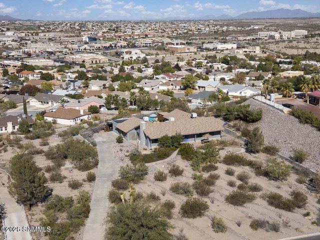 3225 Sundown Road, Las Cruces, NM 88011