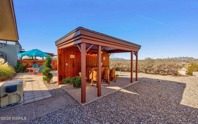 3225 Sundown Road, Las Cruces, NM 88011
