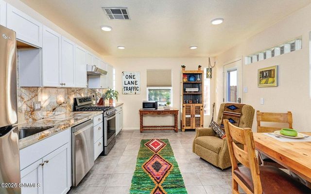 3225 Sundown Road, Las Cruces, NM 88011