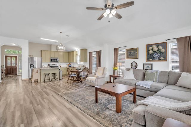 2205 Zavalla Drive, Deer Park, TX 77536