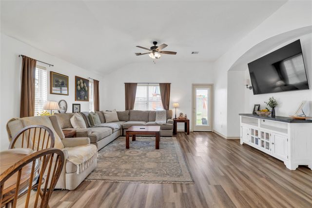 2205 Zavalla Drive, Deer Park, TX 77536