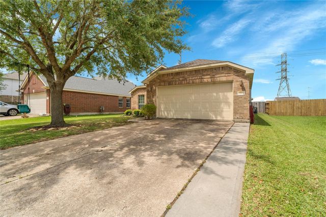 2205 Zavalla Drive, Deer Park, TX 77536