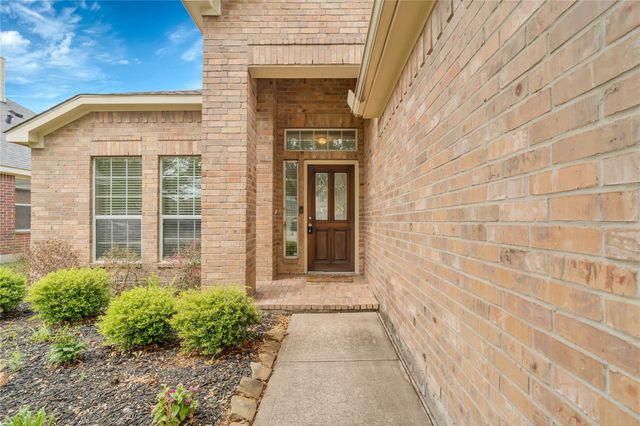 2205 Zavalla Drive, Deer Park, TX 77536