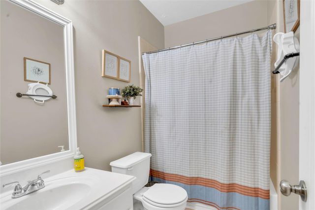 2205 Zavalla Drive, Deer Park, TX 77536