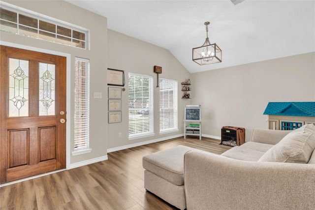 2205 Zavalla Drive, Deer Park, TX 77536