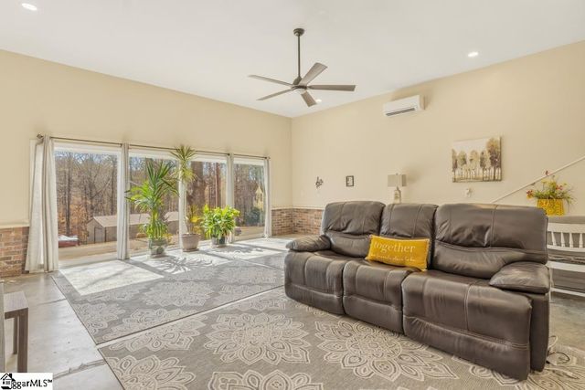 402 Graham Road, Anderson, SC 29625