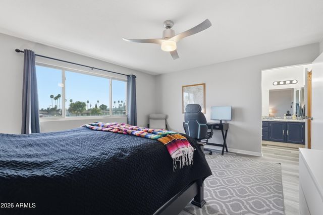 3151 W BETTY ELYSE Lane, Phoenix, AZ 85053