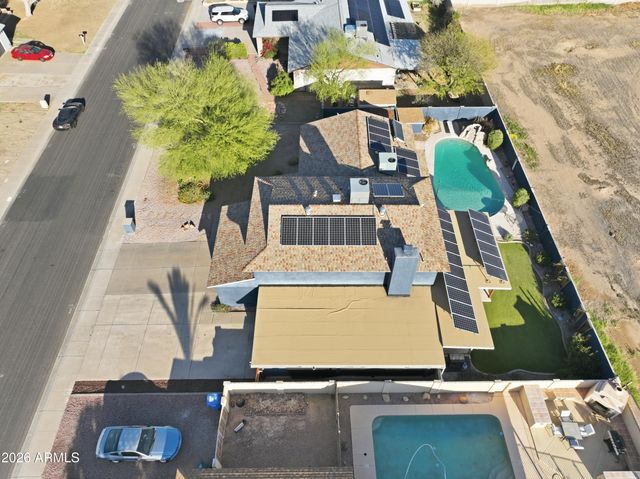 3151 W BETTY ELYSE Lane, Phoenix, AZ 85053