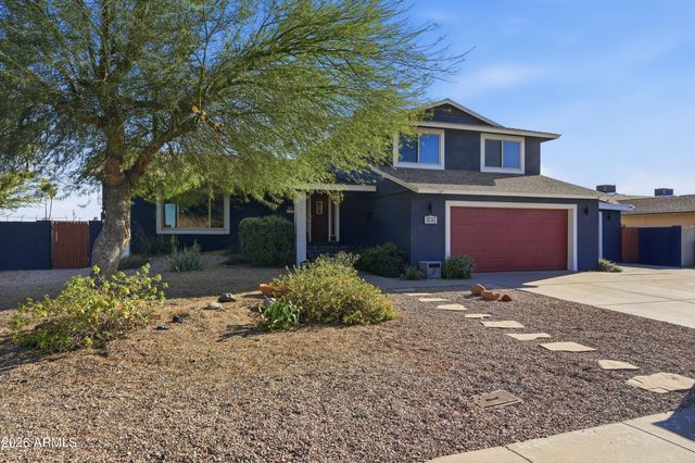 3151 W BETTY ELYSE Lane, Phoenix, AZ 85053