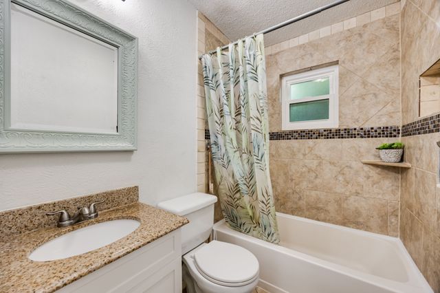 404 E Alexander Lane, Euless, TX 76040