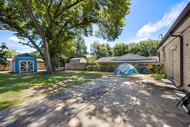 404 E Alexander Lane, Euless, TX 76040