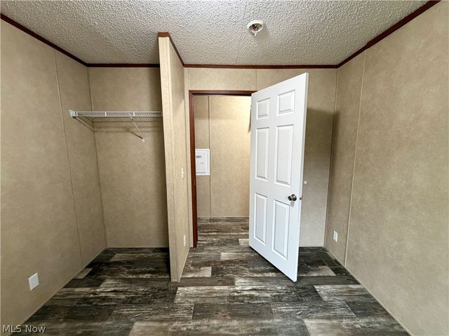 2606 Lincoln Way W 29, Massillon, OH 44647