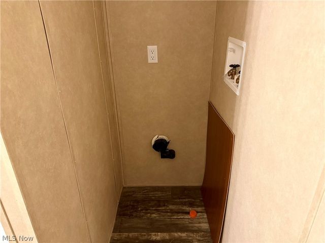 2606 Lincoln Way W 29, Massillon, OH 44647