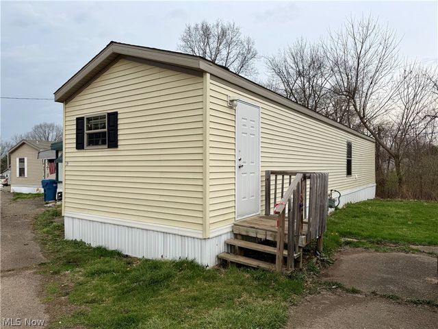 2606 Lincoln Way W 29, Massillon, OH 44647
