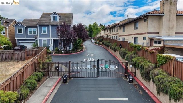 313 Felice Circle, Pinole, CA 94564