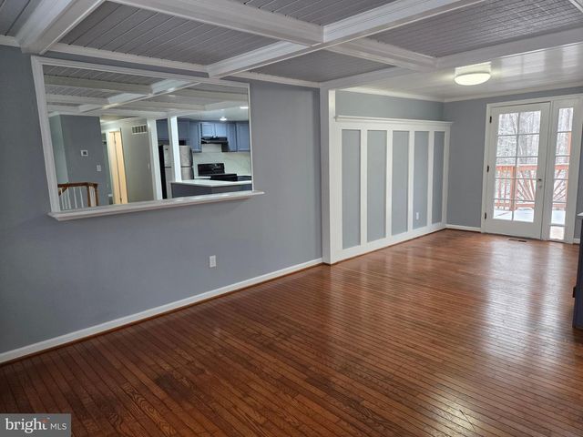 8004 GRACIE DR, Manassas, VA 20112