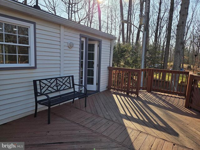 8004 GRACIE DR, Manassas, VA 20112