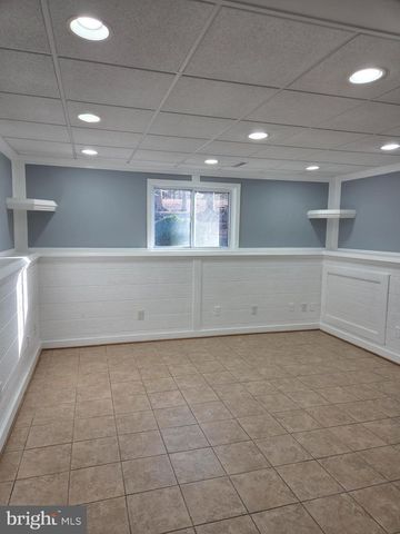 8004 GRACIE DR, Manassas, VA 20112