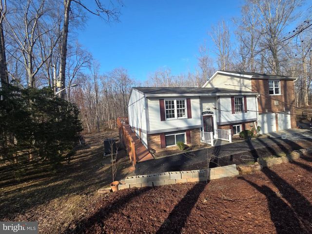 8004 GRACIE DR, Manassas, VA 20112