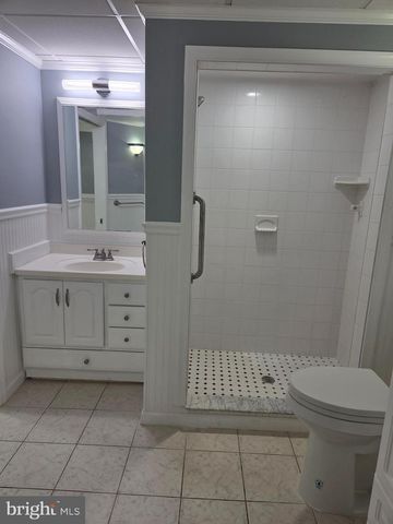 8004 GRACIE DR, Manassas, VA 20112