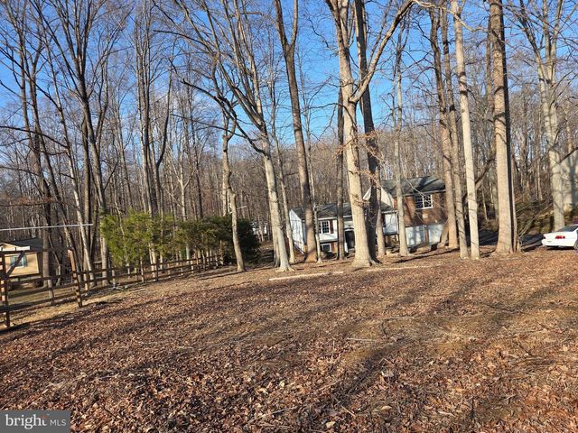 8004 GRACIE DR, Manassas, VA 20112