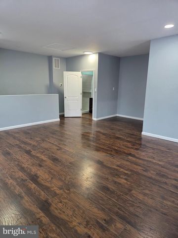 8004 GRACIE DR, Manassas, VA 20112