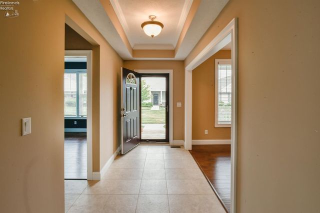 4928 Avery Way, North Ridgeville, OH 44039