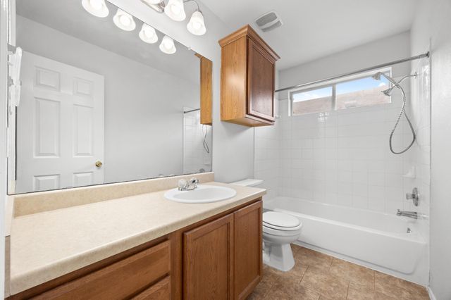 105 Fire Island DR, Pflugerville, TX 78660