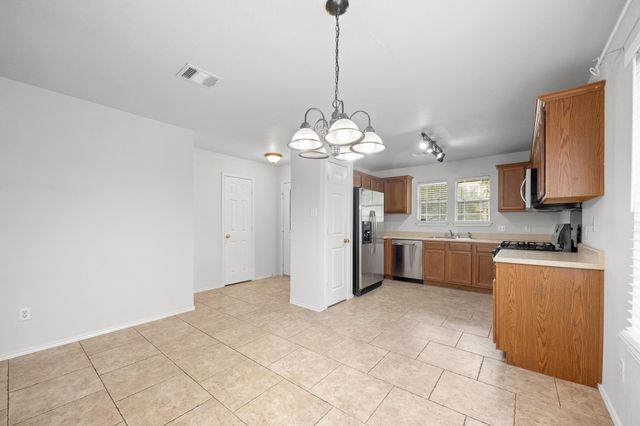 105 Fire Island DR, Pflugerville, TX 78660