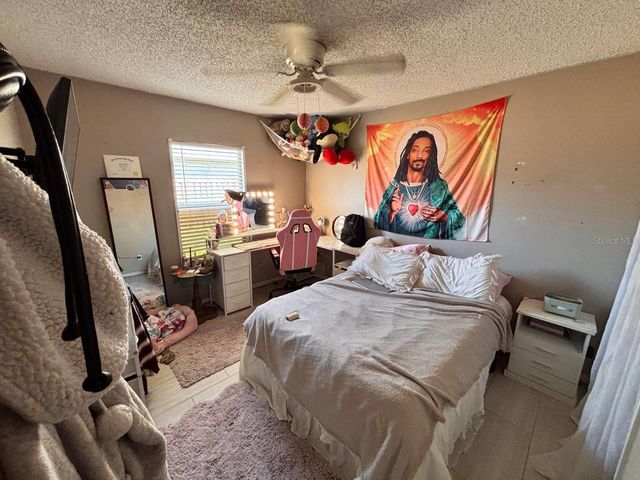 86 SECRETARY TRAIL, Palm Coast, FL 32164