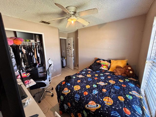 86 SECRETARY TRAIL, Palm Coast, FL 32164