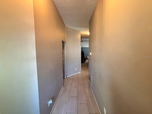 86 SECRETARY TRAIL, Palm Coast, FL 32164